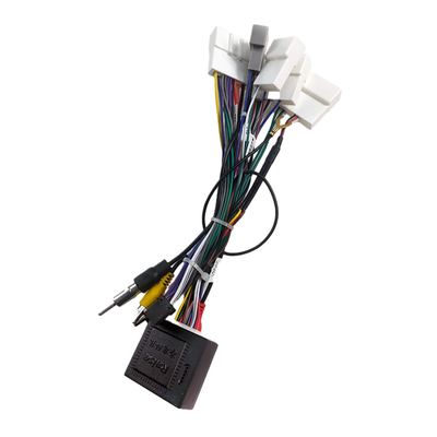 1.5 Metre RCA Kablo Demeti 3 Şube Gps Terminali Nissan Araç İçin Kırmızı Renk
