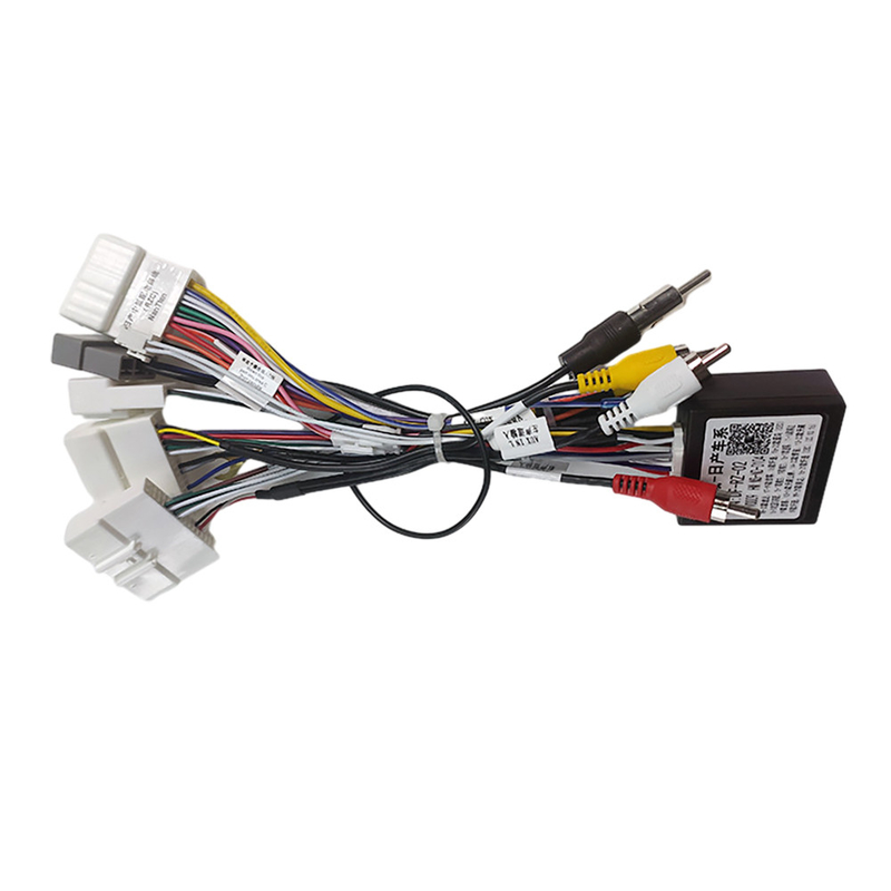 1.5 Metre RCA Kablo Demeti 3 Şube Gps Terminali Nissan Araç İçin Kırmızı Renk